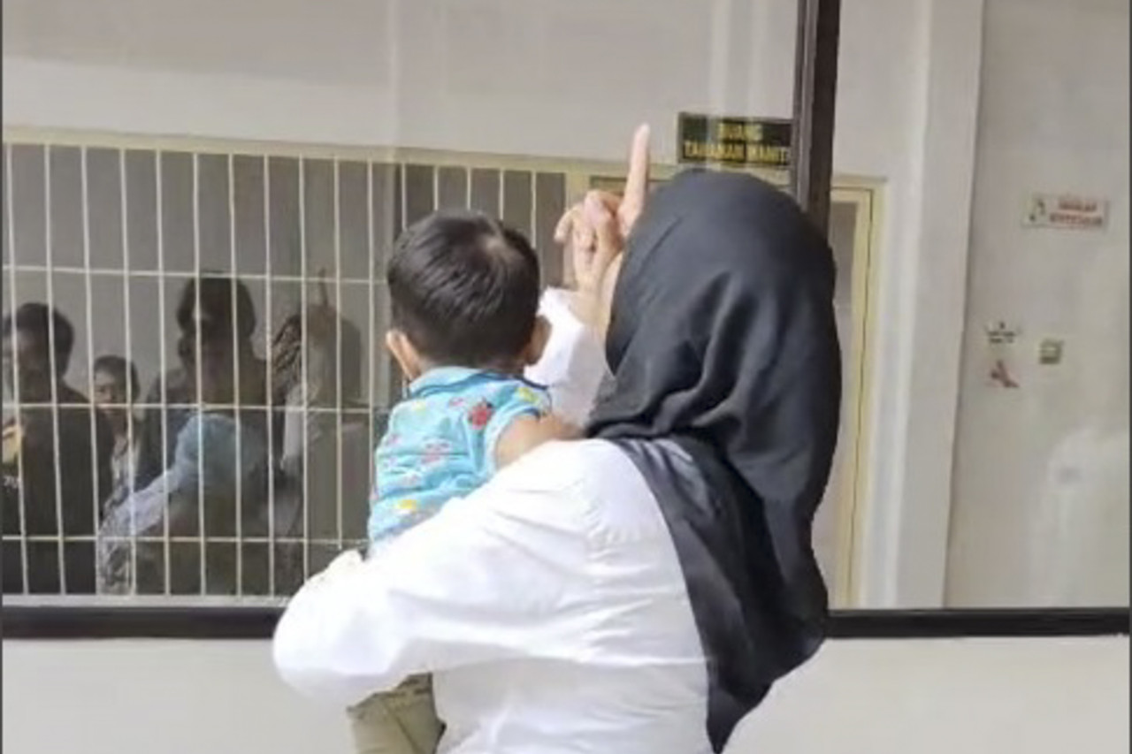 Ibu menyusui di Karawang di bui