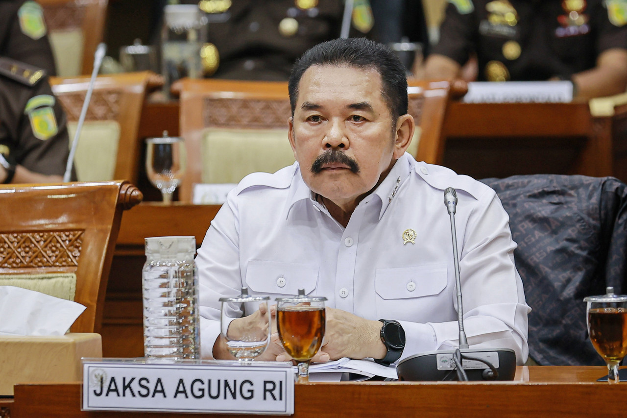 Raker Komisi III DPR dengan Jaksa Agung