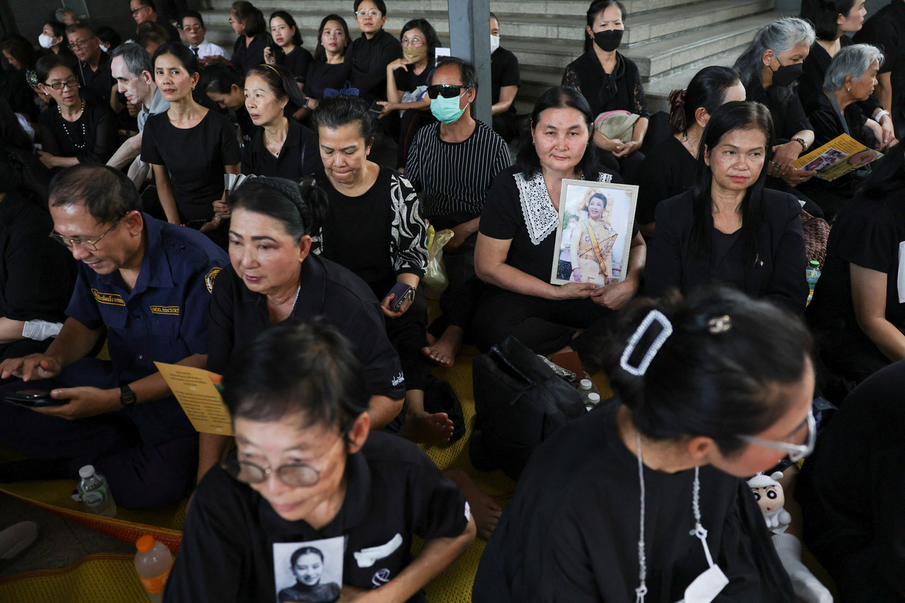 warga Thailand berduka atas kematian putri Bajrakitiyabha