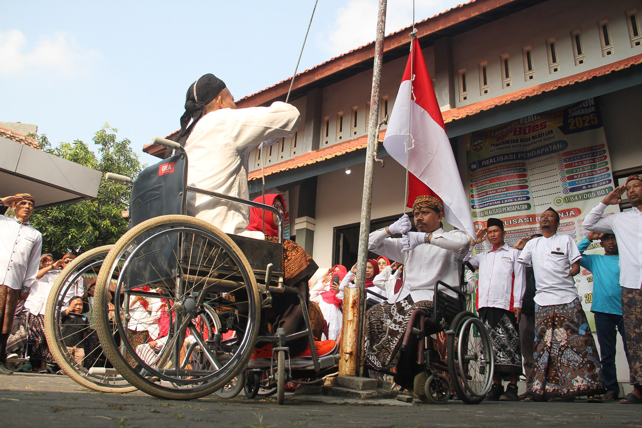 Anak Berkebutuhan Khusus ikuti upacara HUT 81 RI di Kudus