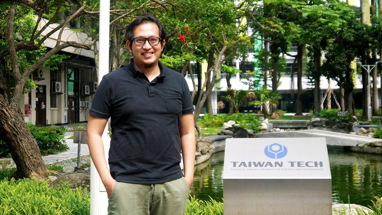 Iman Adipurnama