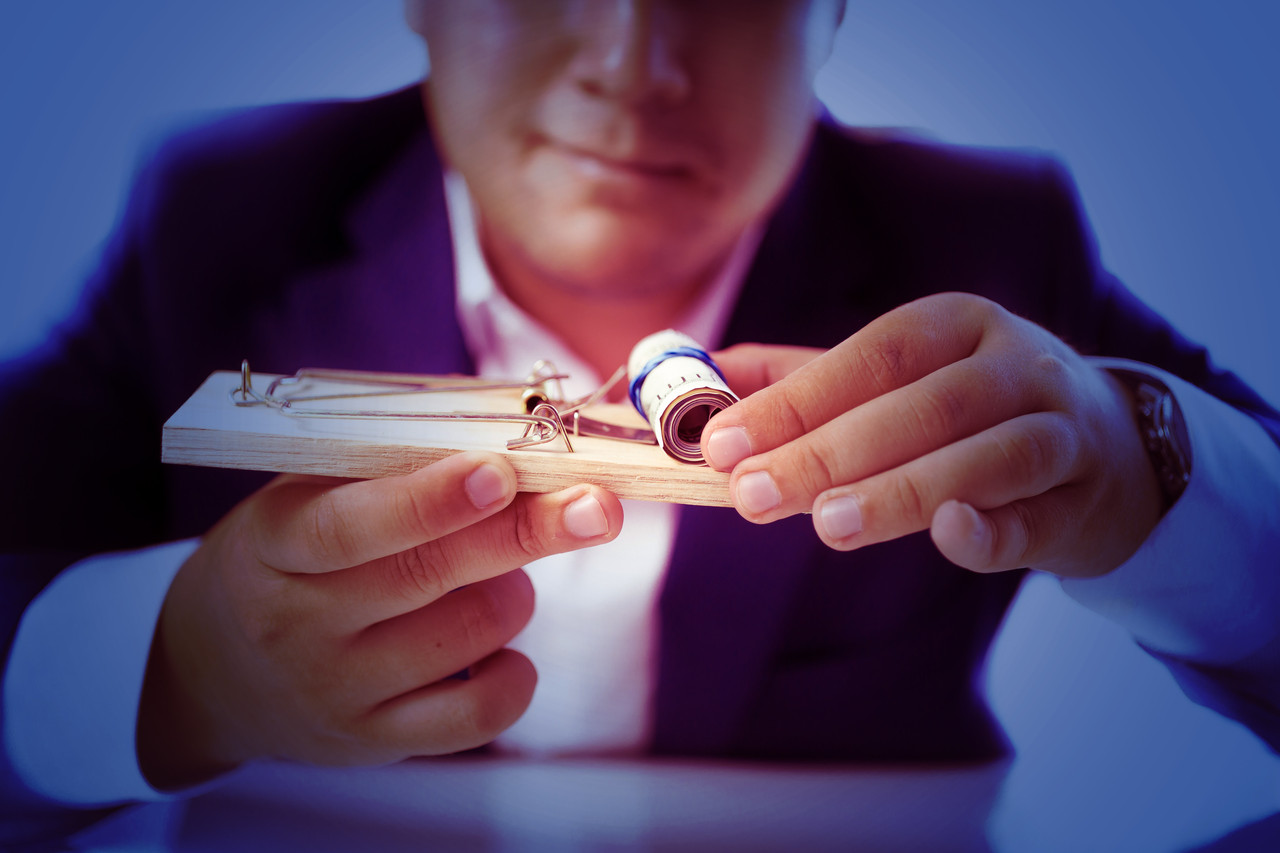 Lipsus Jerat Investasi Oknum Polisi