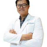 dr Edward Faisal