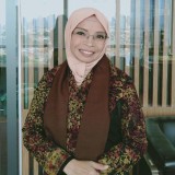 Dr Rida Hesti Ratnasari MSi