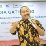 Anwar Holil