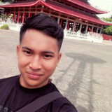 achmad muzaki