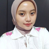 Varda Lu'lu Suci Mudzakkir