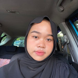 Adisty Zakia Muhni