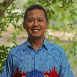 Muhamad Dhofier