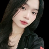 Deswintha Sri Enzely N