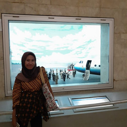 Nur Apriani Jamil