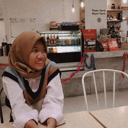 Triyanti Novita