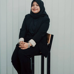 Putri Rumondang Siagian SH MH