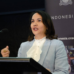 Masyita Crystallin