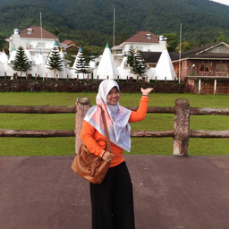Yovita Lambang Isti
