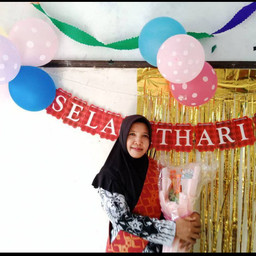 Nurhayati, S,Pd