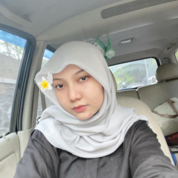 Shaphira Rosa Putri Wusanani