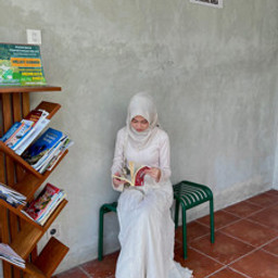 Luthfia Al Khalilah