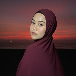 Putri Zakia