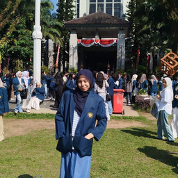 Efra Elya Mufida