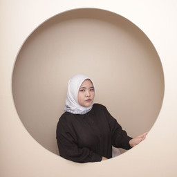 Najla Safira