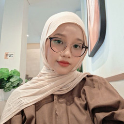 Naila Putri 