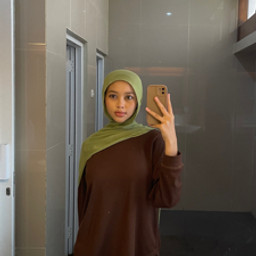 Nisryna Lintang Aenuna