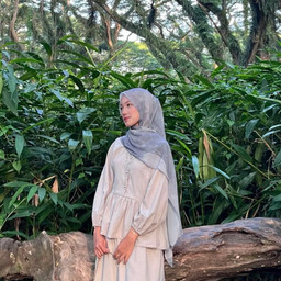 ANIS NUR F