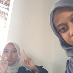 sharma hanifah