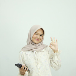Naira Putri Hania