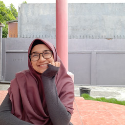 Rhefikha tria