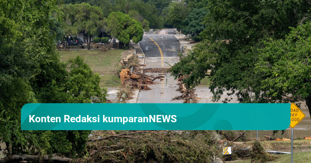 Banjir Bandang di Texas Hancurkan Bangunan dan Jalanan, 2 Tewas