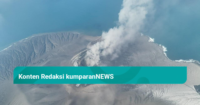 Gunung Anak Krakatau Erupsi, Dokter Ungkap Gejala dan Cara Hadapi Abu Vulkanik