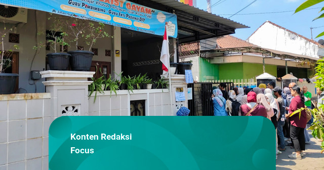 Konten IG: Rela War dari Subuh bahkan Nginap Demi 'Tiket' Bimbel