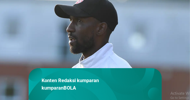 Jermain Defoe Tinggalkan Woking FC Setelah 116 Hari Jadi Pelatih