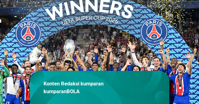 Foto: Back to Back Juara, PSG Angkat Trofi Piala Super Eropa 2026