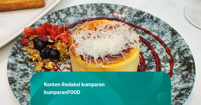 Mencicipi Nasi Goreng ala Spanyol sampai "The Real" Basque Cheesecake