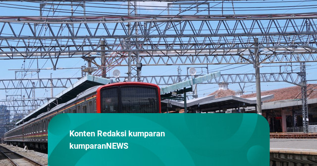 KRL Gangguan karena Tertemper, KAI Ingatkan soal Perlintasan Sebidang