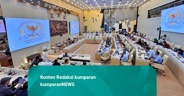 Pemerintah Cairkan Rp 18,9 T ke 546 Pemda, Komisi II Minta TKD 2027 Dikaji