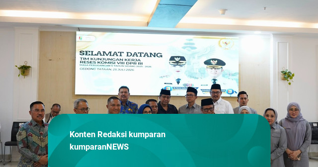 Kemensos Serahkan Bantuan Sosial Rp 390 Miliar di Lampung