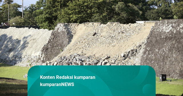 Foto: Kastil Kumamoto Terdampak Gempa 7,1 Magnitudo