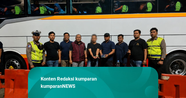 Kondektur Bus Nyambi Jadi Pengedar Sabu, Berujung Ditangkap di Tol Banyumanik