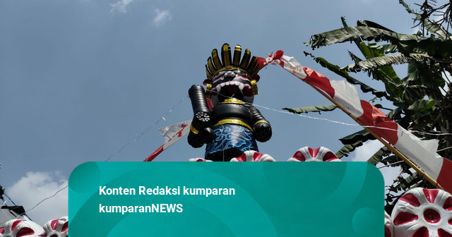 Menyulap Galon Bekas Jadi Hiasan Kampung Unik Sambut HUT ke-81 RI di Sleman