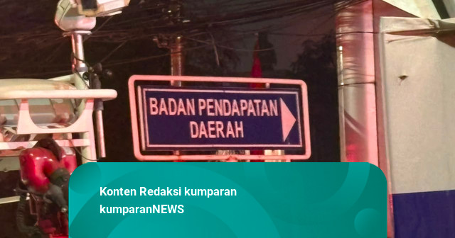 Kebakaran Gedung Bapenda DKI: Damkar Tahan Api di Lantai 10 Agar Tak Merambat