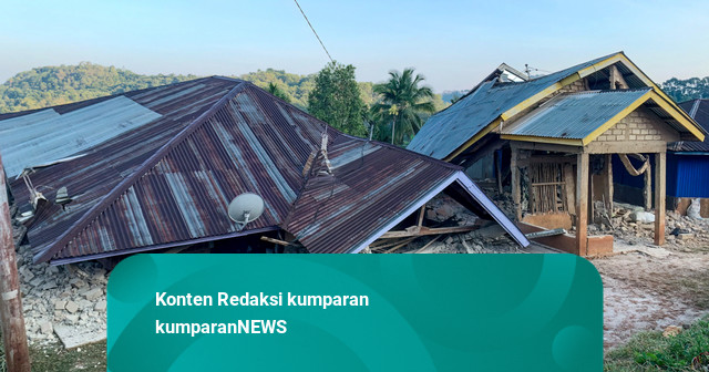 BNPB: Beberapa Orang Masih Terjebak di Reruntuhan Akibat Gempa 7,7 M di NTT