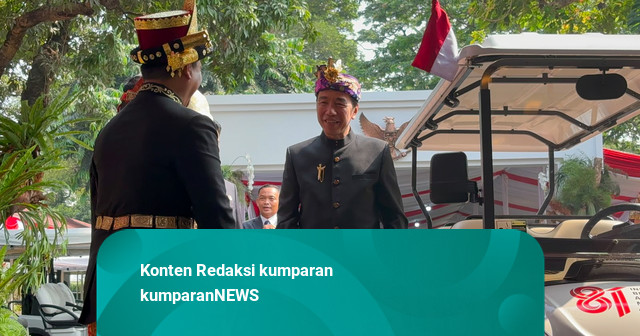 Didampingi Kaesang, Jokowi Hadiri Upacara HUT 81 RI di Istana Merdeka