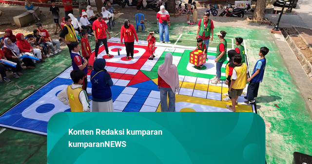 Warga Depok Gelar Lomba Ludo Manusia Peringati HUT 81 RI