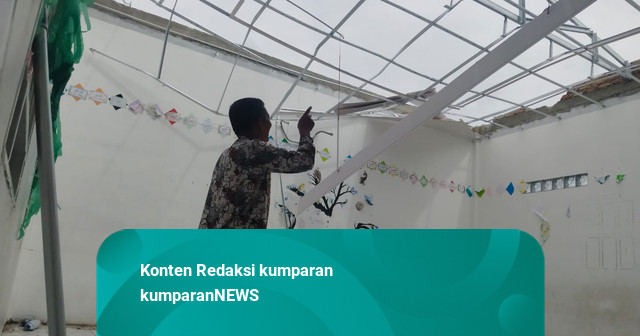 Hujan Badai di Medan Bikin Atap Kelas Beterbangan, 350 Siswa SD Belajar Daring