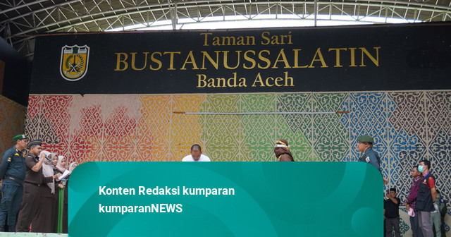 Ngamar dengan Wanita Bukan Istri, Ajudan Ketua DPR Aceh Dihukum 22 Kali Cambuk