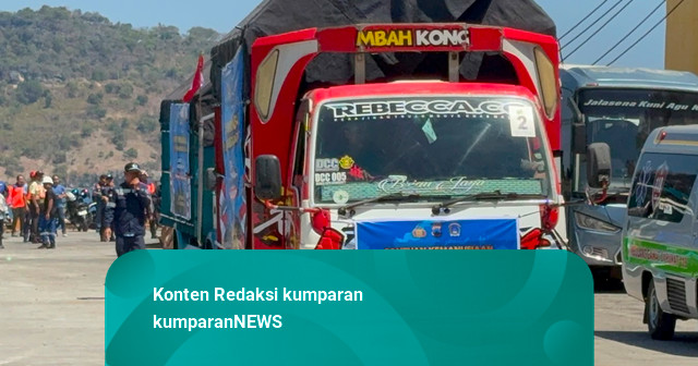 Polda Jateng Kirim 12 Truk Bantuan untuk Korban Gempa NTT
